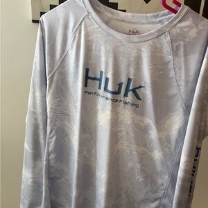 Huk Light Gray Performance Fishing Shirt